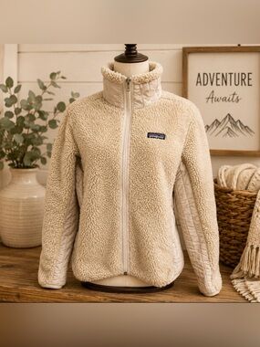 Patagonia synchilla size small classic retro fleece jacket sweater